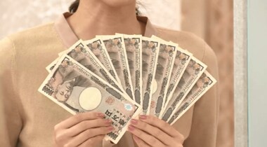 国民全員に「一律10万円給付」…いつ?どうやって?求められる「スピード感」に応えるには
