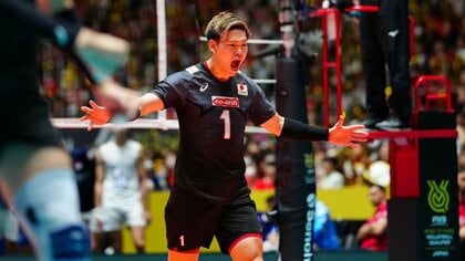 【速報】W杯バレー・セルビア戦　“今夜の日本は強い”第２セットを25-14で連取！関田誠大の絶妙トスワークに西田有志、石川祐希が躍動【パリ五輪予選】