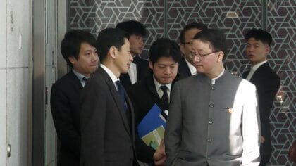 日中局長協議溝埋まらず　日本側は問題投稿に抗議…「治安悪化」に反論　中国側「満足していない」首相発言撤回求める