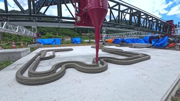 建物を「印刷」する時代へ 国内初の3Dプリンター工法による建設実験「条件不利地域」こそ新技術を|FNNプライムオンライン