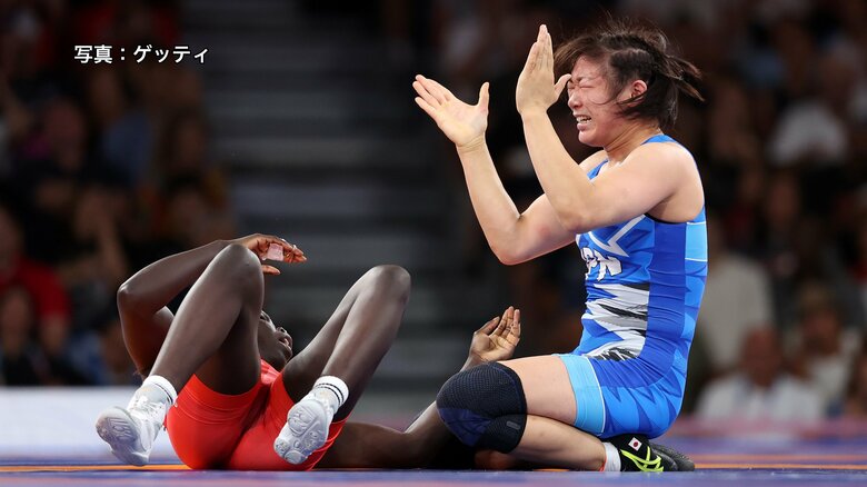 【速報】「神様が助けてくれた」準決勝の大逆転劇！レスリング女子フリースタイル62キロ級で元木咲良が銀メダル以上確定！父の康年さんはシドニーオリンピック代表｜FNNプライムオンライン