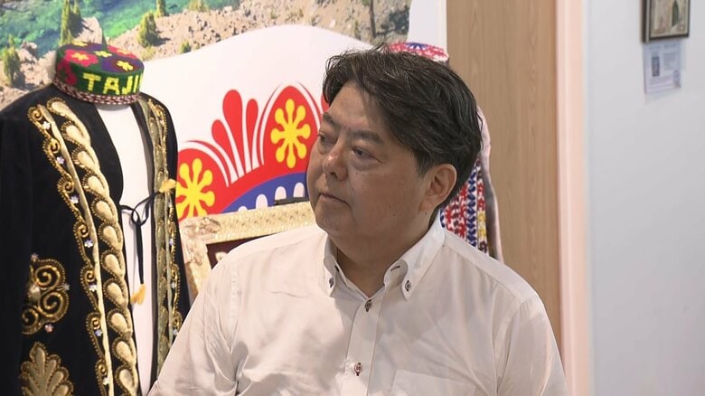 大阪・関西万博「安全で円滑な運営に万全を」林官房長官が指示　初めて会場へ　モルドバ館など視察｜FNNプライムオンライン