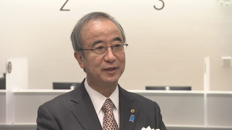 新潟県　花角知事