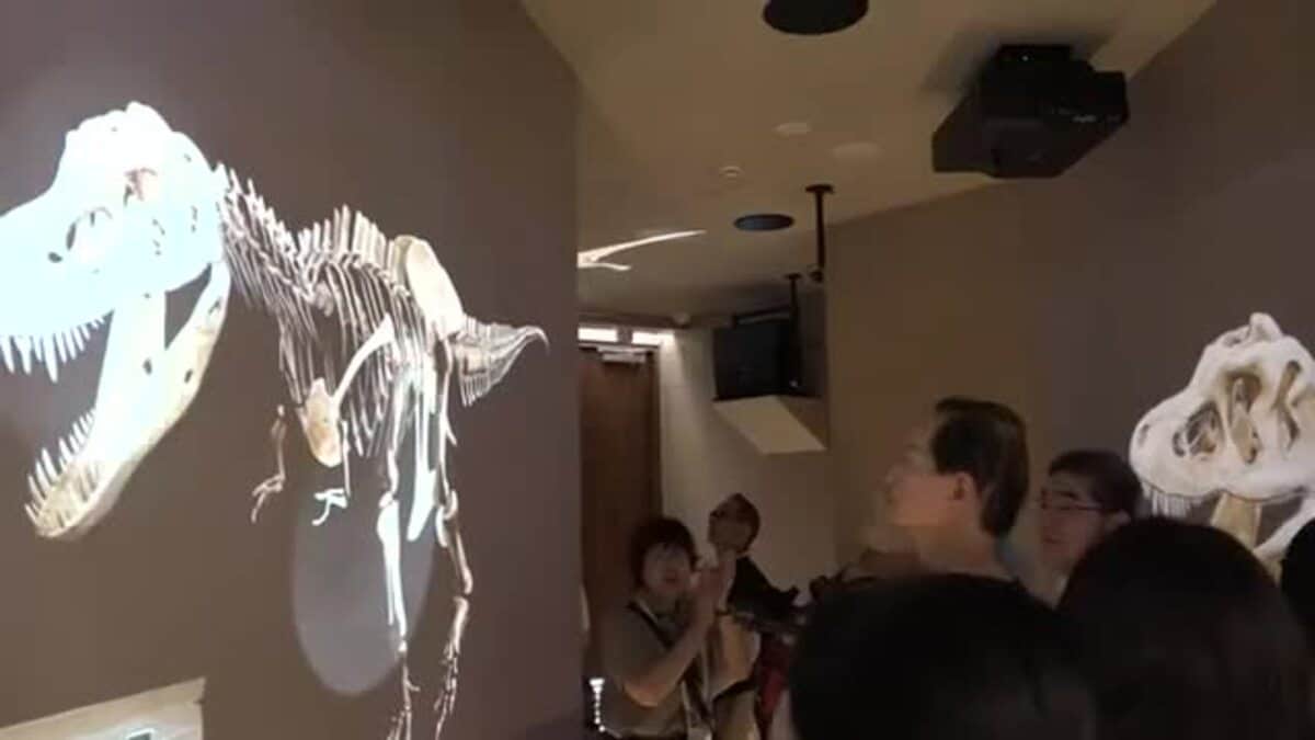 激レア 万博 関西パビリオン福井県 恐竜 ピン【新品、未使用】 非売品