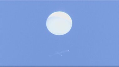 日本上空に出現した「謎の白い球体」ついに正体判明!“気象ゾンデ”に似ているが…まさかの真相は「地球一周?」