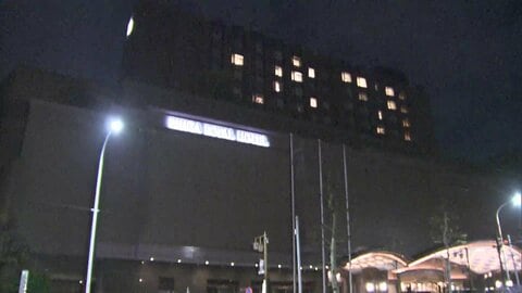 「刺した理由は覚えていない」東京・新宿区のホテル飲食店で一緒に食事をしていた女性刺す　58歳の女を現行犯逮捕　同席の男性も軽傷