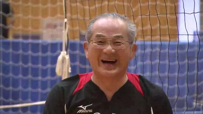 常に笑顔で前向きな鈴木さん、サークルの仲間からの信頼が厚い