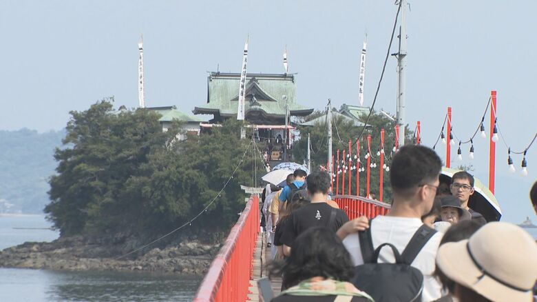 ”子供の守り神”三豊市三野町の津嶋神社で夏季大祭始まる「日本一営業日が短いＪＲ駅」も開設【香川】｜FNNプライムオンライン