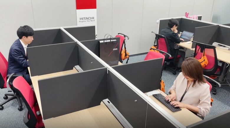 オフィス内でマスクを着用しなくてもよい場面（提供：日立製作所）