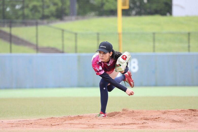ファーストの椿梨央さんはピッチャーとしても活躍