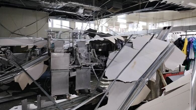 地震で被害を受けた工場　※提供：スギヨ