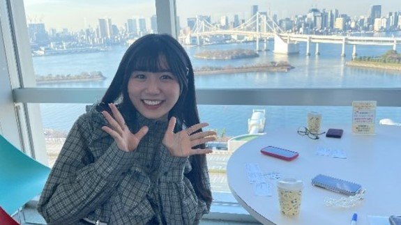 12月11日リンリンさんが東京・台場のフジテレビを訪問