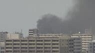【速報】都市高速沿いで黒煙が激しく上がる　福岡市東区で火事　建物が燃えているとの情報　消防が出動中