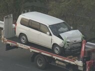国道でライトバンと軽自動車が正面衝突 男女4人を搬送も意識はあり どちらかがセンターラインはみ出したか