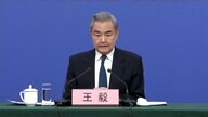 中国・王毅外相、今後の日中関係について「日本の選択にかかっている」　全人代で会見