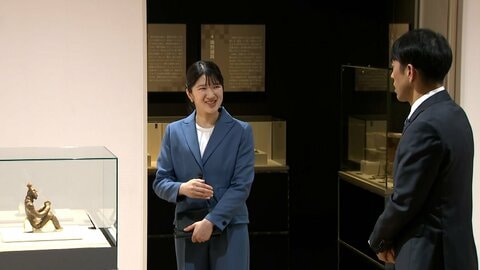 愛子さま「時を経て見せていただけてありがたいです」国宝の土偶鑑賞　26年前に陛下も鑑賞　青森・八戸市