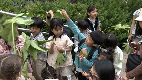 都心の「緑の遊び場」で“五感刺激”体験　住民と店舗連携し子育てへ