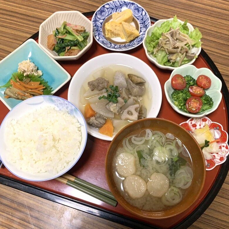 1日10食限定…住宅街の民家で味わう“一汁七菜”のおばんざいランチ 京都出身の店主がつくる「いりこ出汁」が決め手｜FNNプライムオンライン