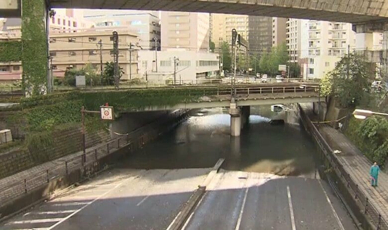 仙台市内でも車が水没するなどの被害が