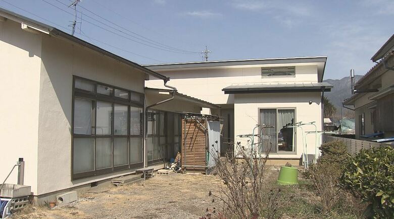 市川武範さんの自宅（長野県坂城町）