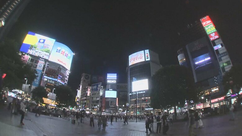 カラオケスナックは自粛要請、カラオケボックスは利用可能