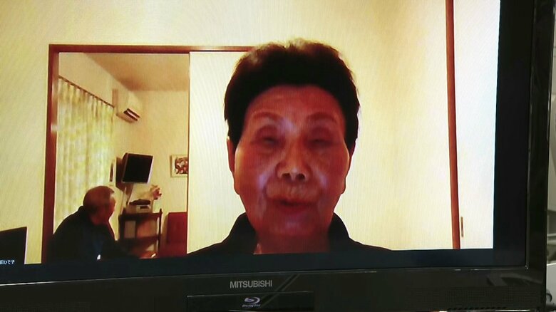 会見にリモート参加した姉・ひで子さん（1月13日）