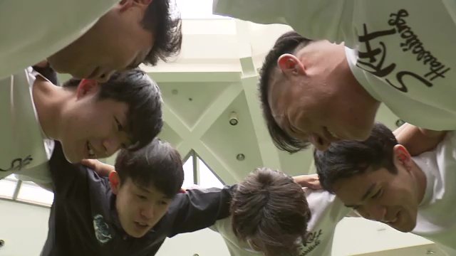 6人の心をシンクロさせて大技成功へ