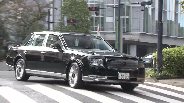 愛子さまを乗せた車が三笠宮邸に　11月27日