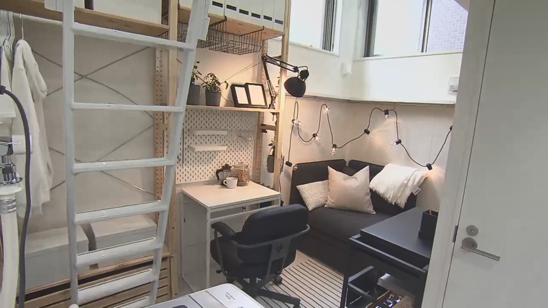 家賃は 99円 Ikeaが手がけた3 5畳の快適空間 収納は上に ソファがベッドに変身などアイデア満載 Fnnプライムオンライン Goo ニュース