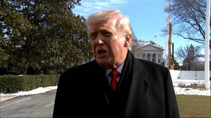トランプ大統領「穏やかな対応が必要」反省か　ICE職員の市民2人射殺事件で批判　派遣した連邦職員700人撤退へ