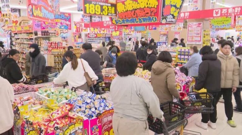 ドンキ高知店で「全部買っちゃいました」最後の“空白県”に出店、午前9時のオープンに大行列｜FNNプライムオンライン