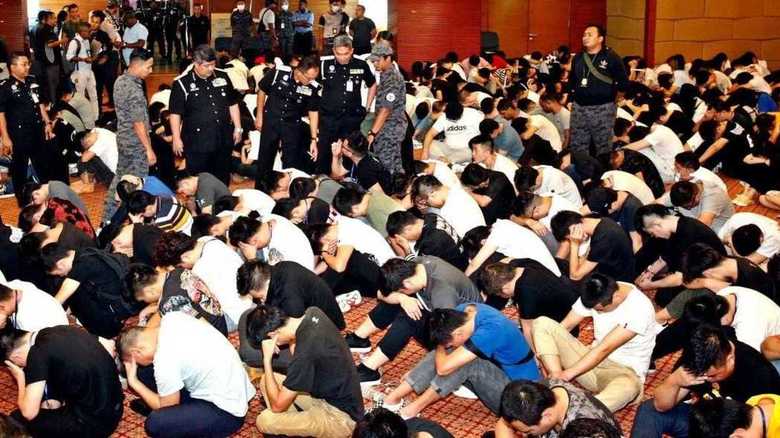 “振り込め詐欺”は国境を越え東南アジアを主戦場に 集団摘発の実態