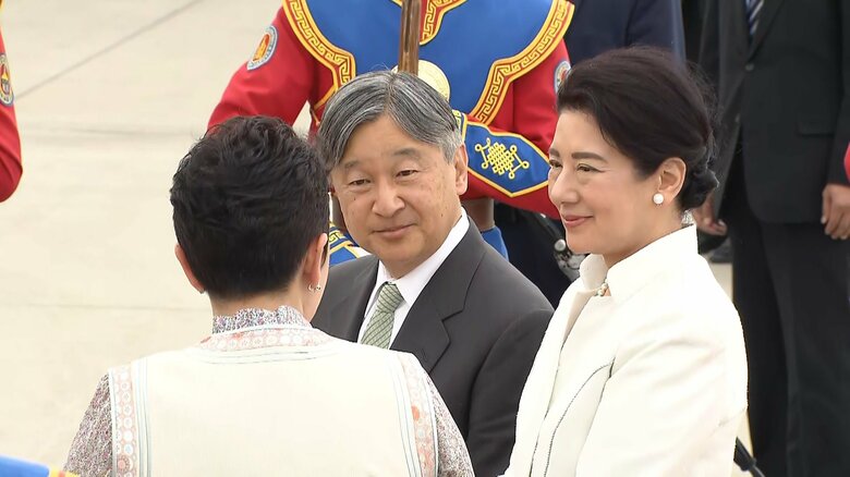 モンゴル公式訪問の全日程を終え、帰国の途につかれた両陛下