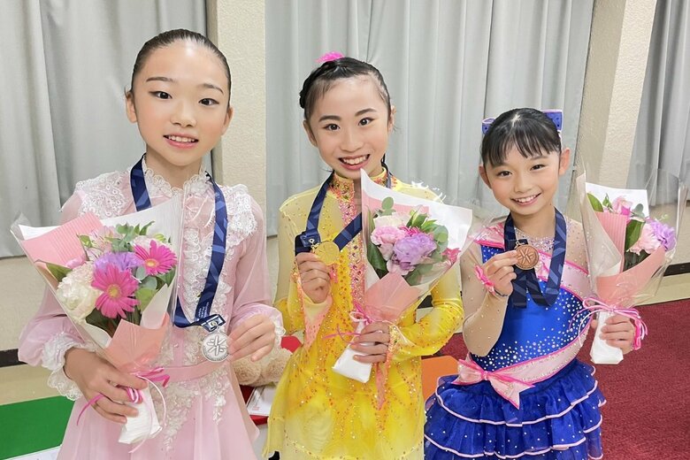 ノービスB女子表彰台