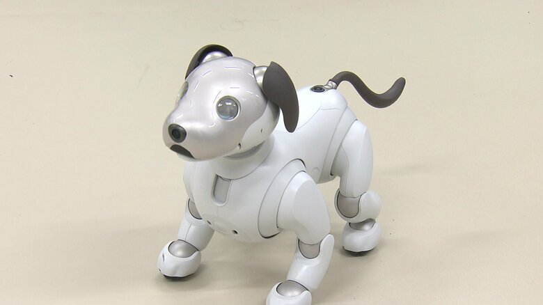ペット型ロボット「アイボ」