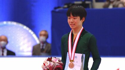 今、最も勢いに乗る鍵山優真。世界デビューの世界フィギュアで表彰台を目指す