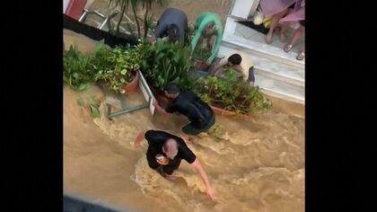 ギリシャで大雨による洪水発生　少なくとも1人死亡・1人行方不明に　被害拡大の恐れも