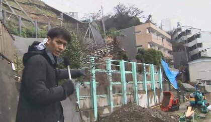 【不安】「ドドドって音が…怖かった」住宅街で突然の崖崩れ　“土砂災害警戒区域”からギリギリ外れた場所　横浜市