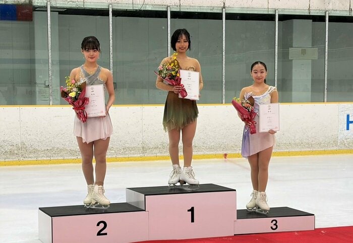 シニア女子表彰台（中部選手権）