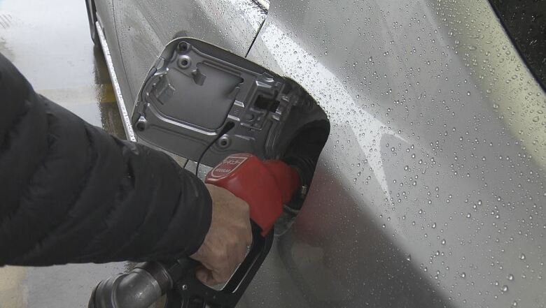 ガソリン再び「5円ほど値上げ」予想　“全国一高い”長野県民ため息　レギュラー190円台　全国平均より約10円、愛知県より15円高く　消費者は“駆け込み給油”｜FNNプライムオンライン