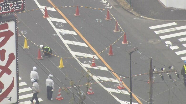 トンネル掘削工事の現場周辺で道路陥没の恐れ　数百mにわたり通行止め　21日夜に「土砂流入」と通報　東京・足立区｜FNNプライムオンライン