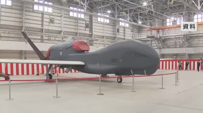 鳥取県沖で墜落　大型無人偵察機「グローバルホーク」機体の一部か　島根県側で初めて回収｜FNNプライムオンライン