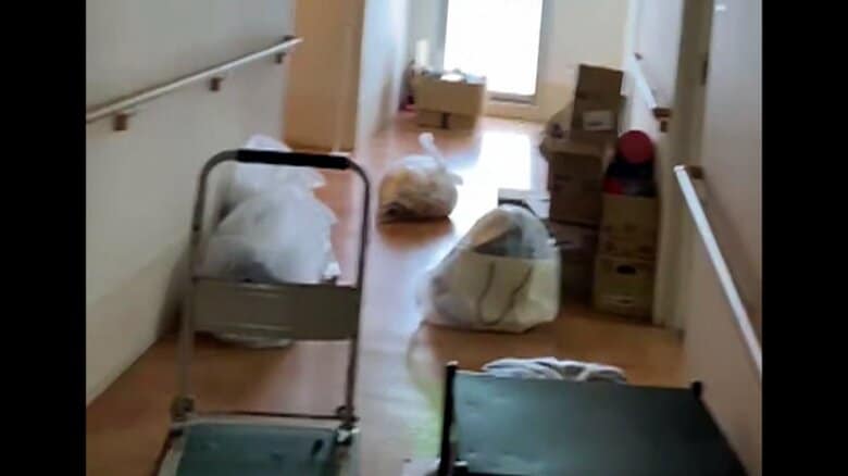 “見捨てられた老人ホーム”問題うけ厚労省が自治体に指導の徹底を通知「安定的かつ継続的な運営が当然に確保されるべき」｜FNNプライムオンライン