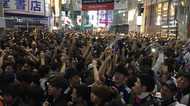 ワールドカップ日本代表勝利! “サポーターの聖地”渋谷スクランブル交差点には、こんな落し物も…