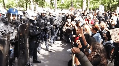 「皆、警察が嫌いだ!」仏でも警察官への怒りが再燃 増加する暴行と失われる信頼