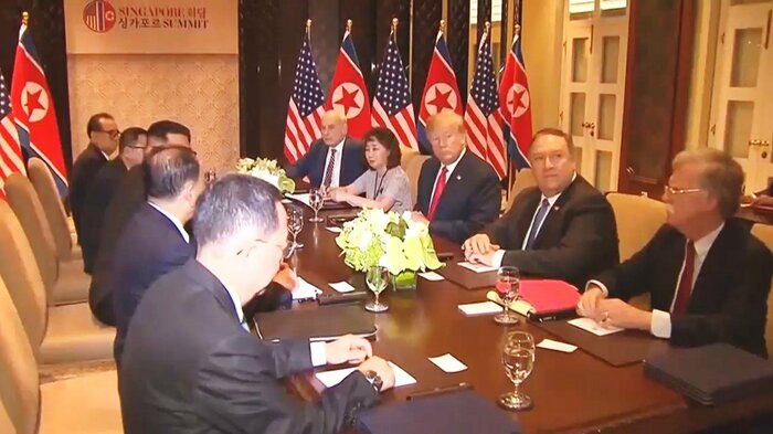 ボルトン氏は米朝交渉自体が「韓国の創造物」とした上で、「北朝鮮やアメリカに関する真剣な戦略よりも、南北統一に重きが置かれていた」と断じた