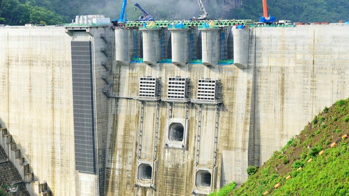 建設途中の八ッ場ダム・2019年