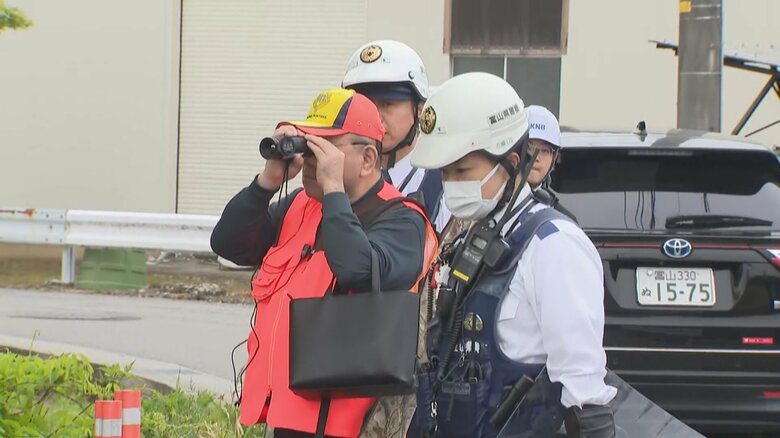 【速報】富山市で緊急銃猟、クマ1頭を駆除 住宅街で女性を襲った個体か|FNNプライムオンライン