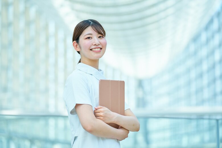満足度の高い『看護師転職』『介護転職』ランキング『看護師転職』 【ナース専科 転職(旧:ナース人材バンク)】が3年連続の総合1位『介護転職』 【カイゴジョブエージェント】が初の総合1位