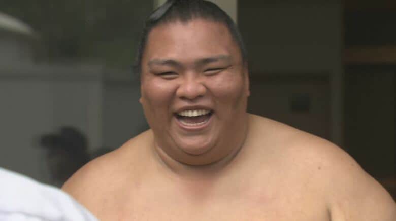 御嶽海「自分の体と相談しながら、勝ち越しを目標に」先場所は十両で勝ち越し、幕内復帰が有力　名古屋場所に向け出羽の海部屋が木曽町で合宿｜FNNプライムオンライン